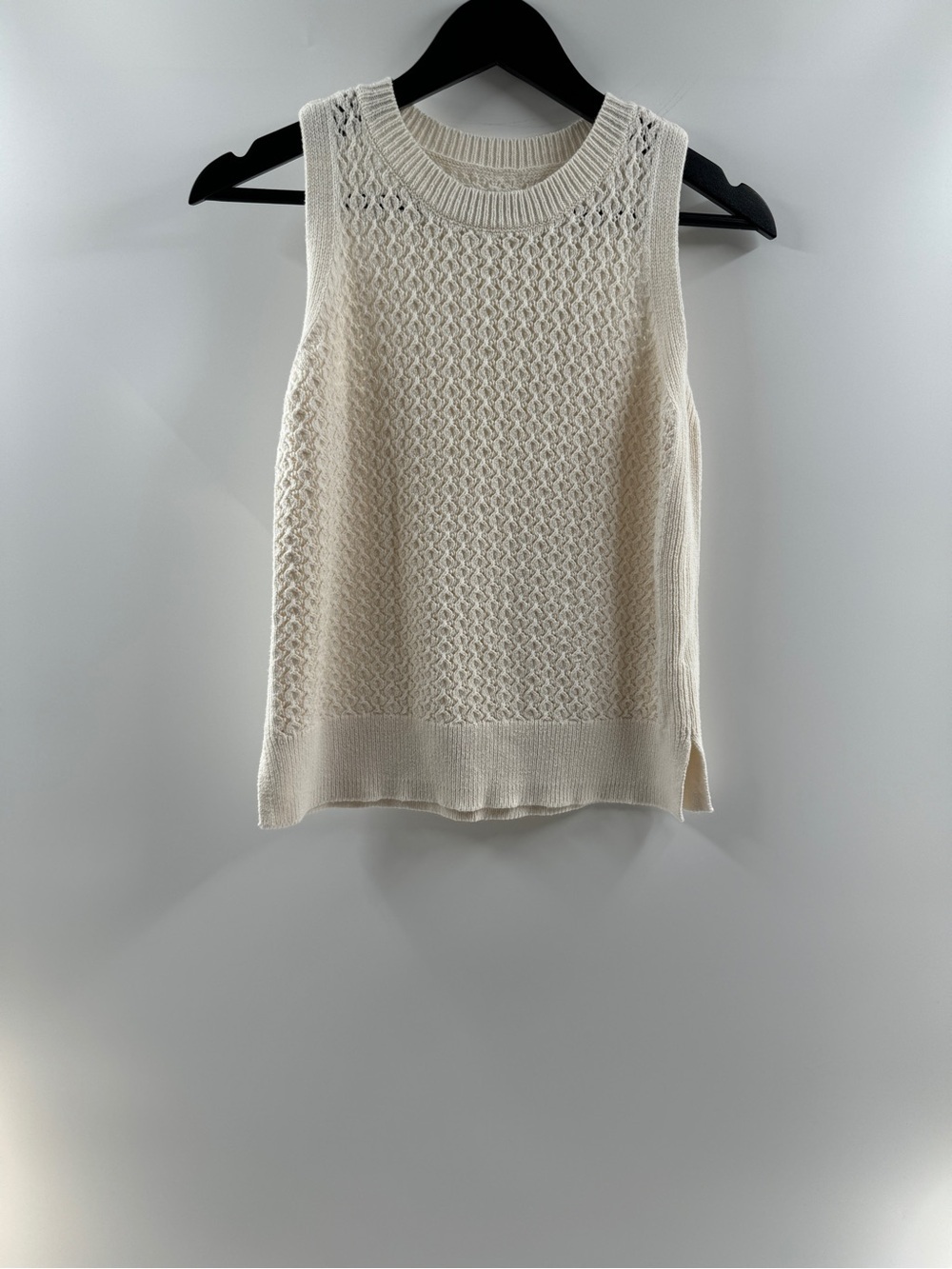 Target Cream Knit Tank Top – Women’s Large